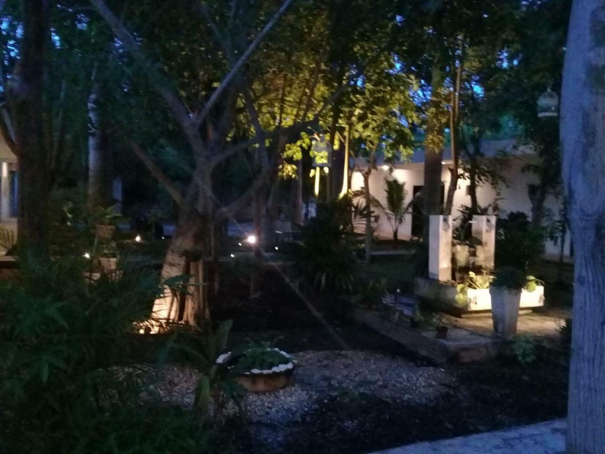 Hotel 41 Valladolid Εξωτερικό φωτογραφία